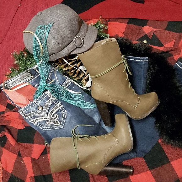 "Arisa" skinny Rock Revival jeans - Picture 3 of 6